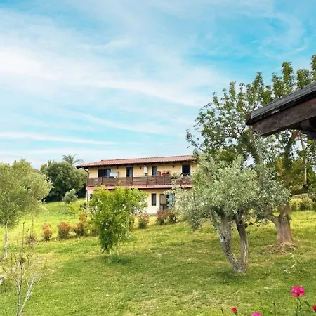 Agriresidence Mela Ruja Апартаменты *